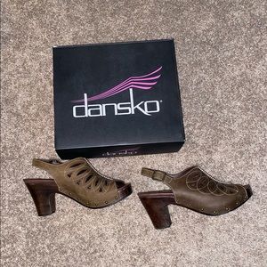 Dansko rowena sandal